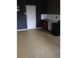 Bachelor apartment in Johannesburg Central