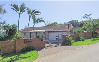 6 Bedroom House in Sunrise on Sea