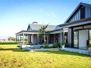 7 ha Farm in Northern Paarl