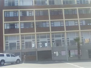1 Bed Apartment in Quigney
