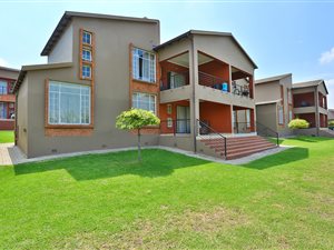 2 Bed Townhouse in Honeydew
