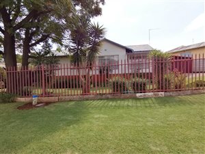 3 Bed House in Krugersdorp North