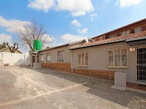 2 Bed Simplex in Southdale