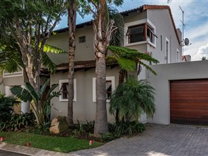 4 Bed Townhouse in North Riding