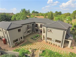 6 Bed House in Raslouw AH