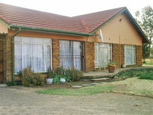 4.3 ha Farm in Lakeview