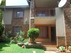 2 Bed Townhouse in Magalieskruin