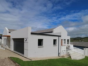 3 Bed House in Reebok