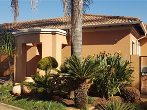 3 Bed House in Eldoglen