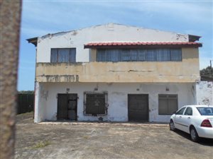 585 m² Commercial space in Hibberdene