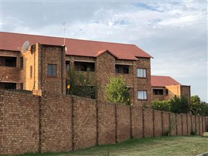 2 Bed Apartment in Halfway Gardens