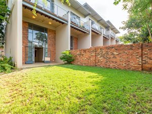 2 Bed Apartment in Westdene