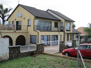 6 Bedroom House in Eldorado Park