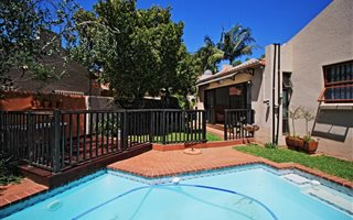 2 Bedroom Simplex in Randpark Ridge