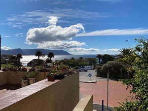 3 Bed House in Simons Town