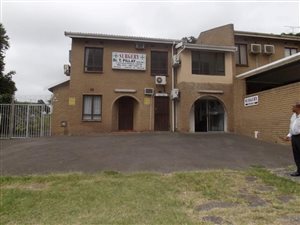 140 m² Commercial space in Sydenham