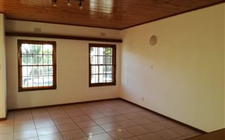 3 Bedroom House in Langebaan Central