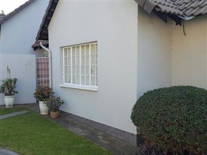 3 Bed Townhouse in Corlett Gardens