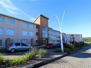 3 Bed Apartment in Beacon Bay