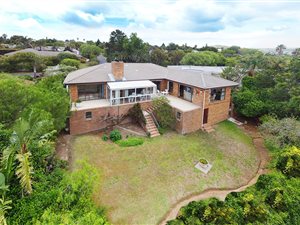 4 Bed House in Protea Valley