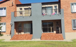 2 Bedroom Apartment in Willowbrook