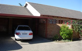 3 Bedroom Townhouse in Del Judor