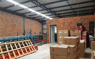 358 m² Industrial space in Greenhills