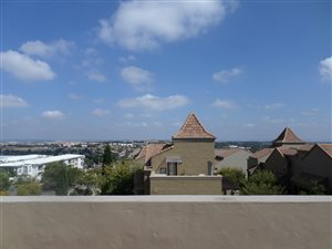 1 Bed Apartment in Lonehill