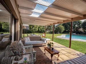 5 Bed House in Brackenhurst