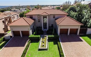 4 Bedroom House in The Wilds