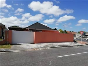 3 Bed House in Clamhall