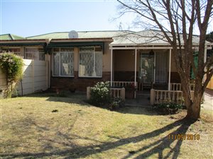 3 Bed House in Selection Park