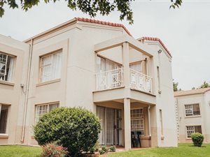 2 Bed Townhouse in Rembrandt Park