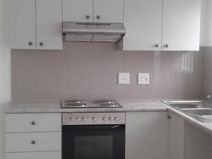 3 Bed Apartment in Kuilsriver