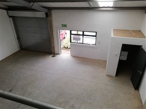 247 m² Industrial space in Cornubia