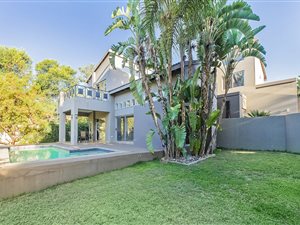 3 Bed Cluster in Maroeladal