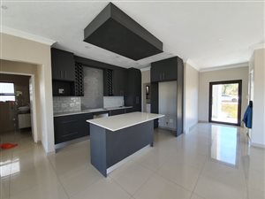 4 Bed House in Derdepoort