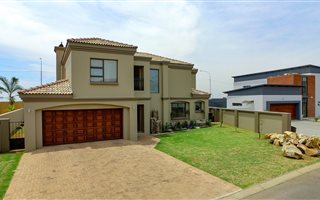 4 Bedroom House in Glen Eagles Estate