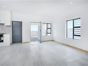 3 Bed House in Eersterivier