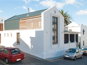 3 Bed House in Kalk Bay
