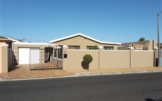 3 Bedroom House in Fairways