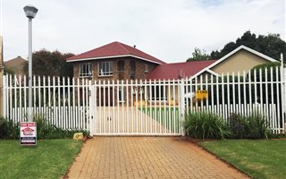 4 Bedroom House in Brentwood Park