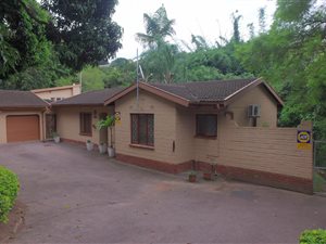 3 Bed Simplex in Dawncliffe