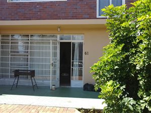 2 Bed Townhouse in Witfield