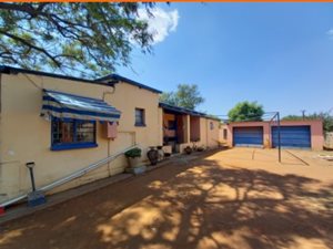 3 Bed House in Barkly West
