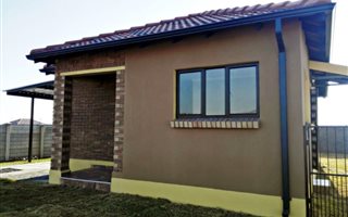 3 Bedroom House in Waterval East