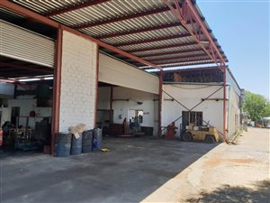 1650 m² Industrial space in Brits Industrial