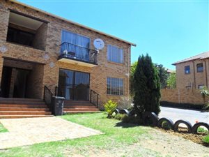 2 Bed Flat in North Riding