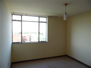 2 Bed Flat in Akasia