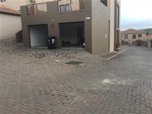 2 Bedroom Apartment in Noordheuwel